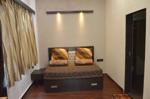Shiv Shanti Holiday Inn, Shrivardhan 5